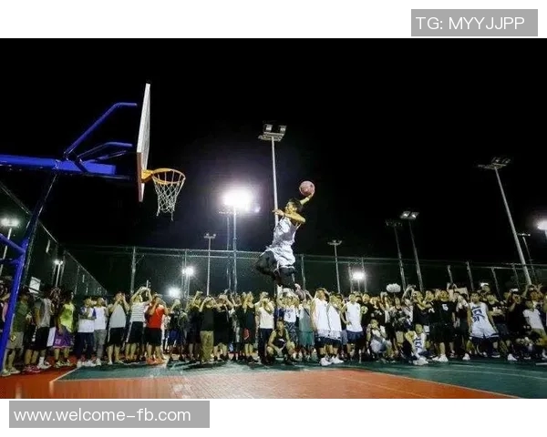 文班在比赛中惊艳扣篮创纪录高度达34米滑翔距离22米引发热议