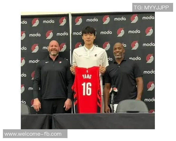 媒体人称比卢普斯对杨瀚森耐心十足呼吁中国球迷也应给予更多理解与支持