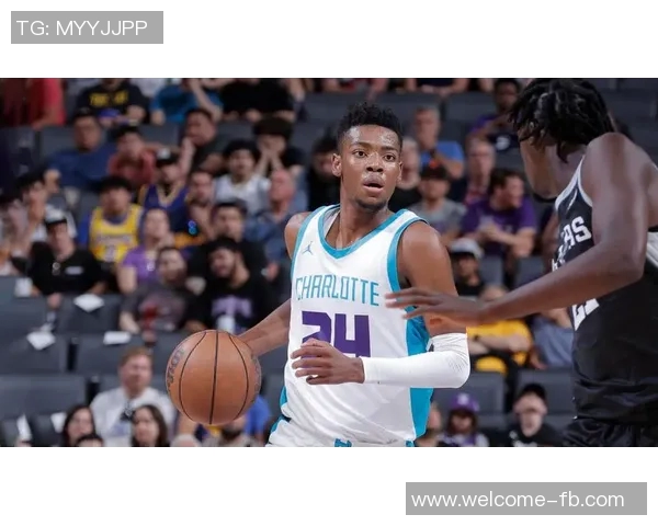 布兰登米勒闪耀赛场23分钟内高效砍下15分5助攻正负值高达16