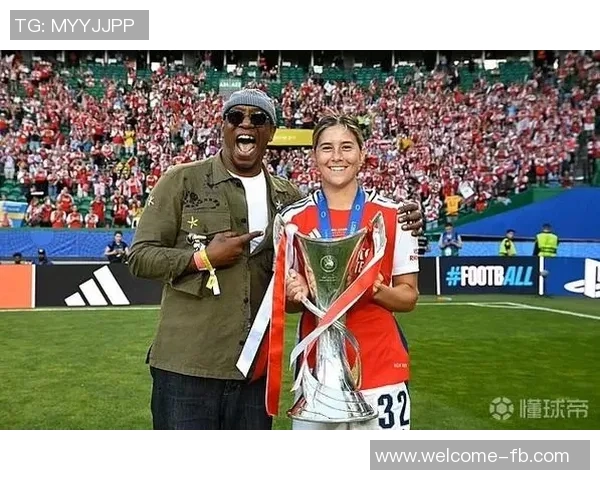 阿森纳官方庆祝伊恩赖特62岁生日致敬真正的枪手传奇